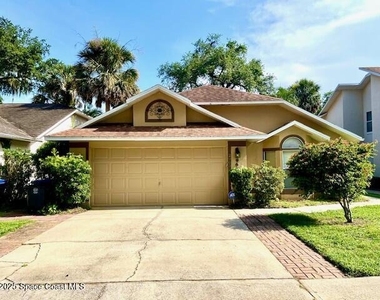 2965 La Cita Lane - Photo Thumbnail 2
