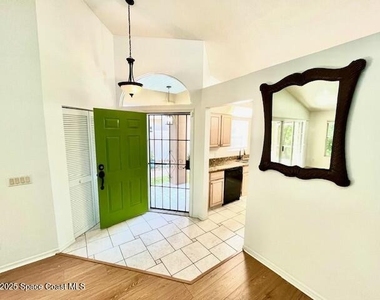 2965 La Cita Lane - Photo Thumbnail 7