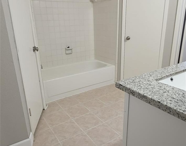 11115 Nepau Drive - Photo Thumbnail 11