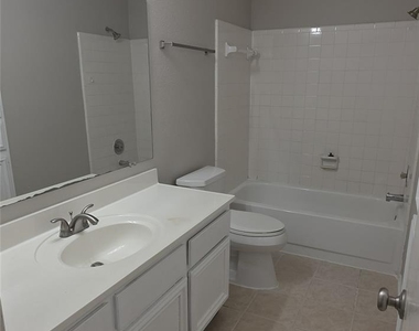 11115 Nepau Drive - Photo Thumbnail 6
