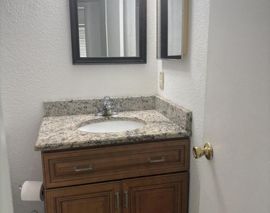 122 San Paulo Circle - Photo Thumbnail 6
