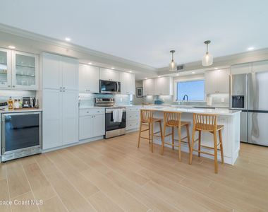 2100 N Atlantic Avenue - Photo Thumbnail 16
