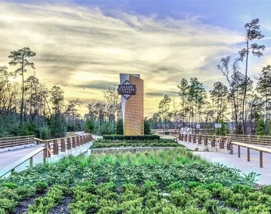518 Bedias Creek Drive - Photo Thumbnail 7