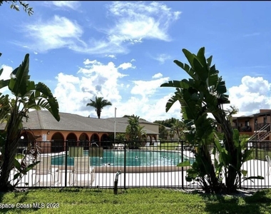 154 San Juan Circle - Photo Thumbnail 13