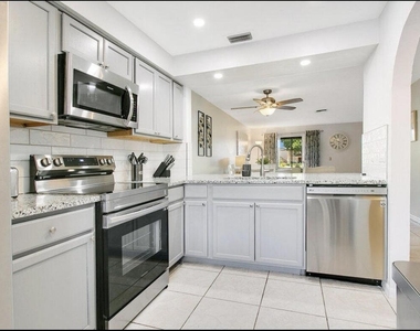 154 San Juan Circle - Photo Thumbnail 1