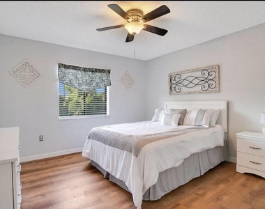 154 San Juan Circle - Photo Thumbnail 10