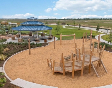 3129 Wood Lily Drive - Photo Thumbnail 16