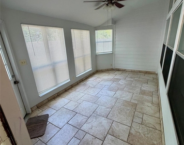 3715 Lindenfield Drive - Photo Thumbnail 37