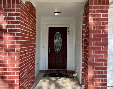 3715 Lindenfield Drive - Photo Thumbnail 1