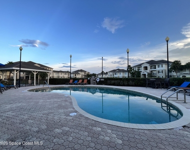 3501 D Avinci Way - Photo Thumbnail 17