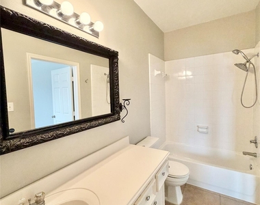 1828 Wheeler Street - Photo Thumbnail 15