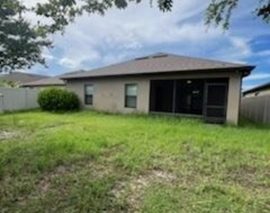4528 Alligator Flag Circle - Photo Thumbnail 19