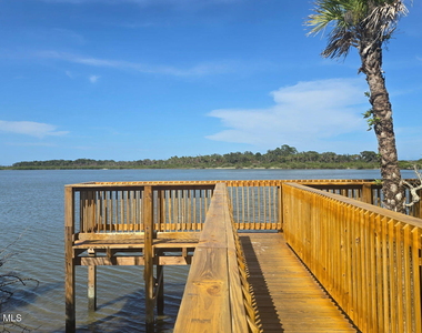 136 River Front Way - Photo Thumbnail 16