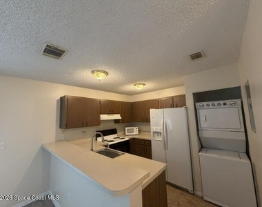 1451 Sheafe Avenue Ne - Photo Thumbnail 4
