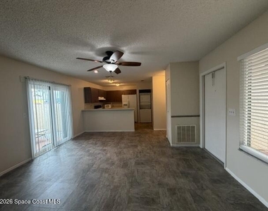 1451 Sheafe Avenue Ne - Photo Thumbnail 6