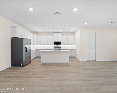 2981 Gaffney Avenue Se - Photo Thumbnail 3