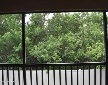 2779 Patty Lane - Photo Thumbnail 10