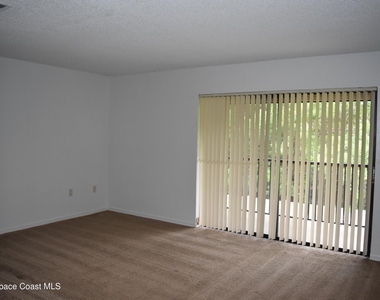 2779 Patty Lane - Photo Thumbnail 6