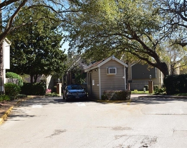 2100 Tanglewilde Street - Photo Thumbnail 15