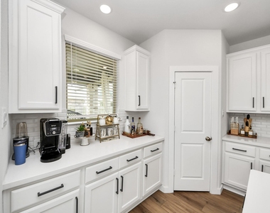 15734 Autumn Sun Court - Photo Thumbnail 19