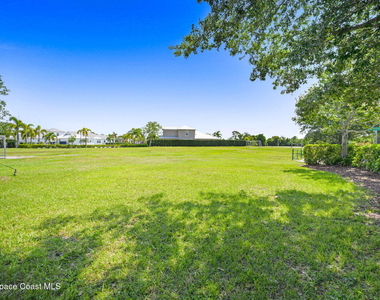 1749 Tullagee Avenue - Photo Thumbnail 50