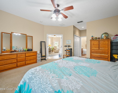 1749 Tullagee Avenue - Photo Thumbnail 19