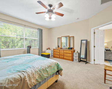 1749 Tullagee Avenue - Photo Thumbnail 17