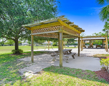 1749 Tullagee Avenue - Photo Thumbnail 54