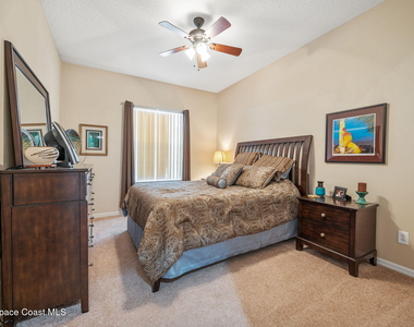 1749 Tullagee Avenue - Photo Thumbnail 24