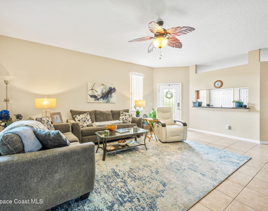 1749 Tullagee Avenue - Photo Thumbnail 6