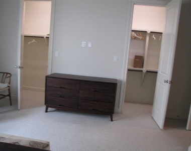 6306 Grand Boulevard - Photo Thumbnail 9