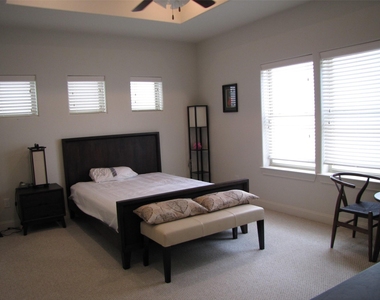 6306 Grand Boulevard - Photo Thumbnail 7