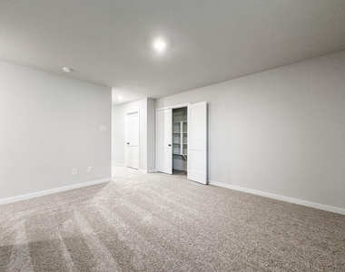 7934 Alset Dr - Photo Thumbnail 13