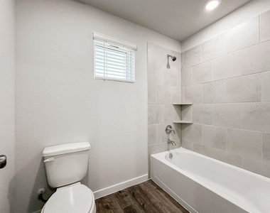 7934 Alset Dr - Photo Thumbnail 17