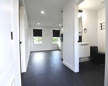 2438 Walcott Lane - Photo Thumbnail 3