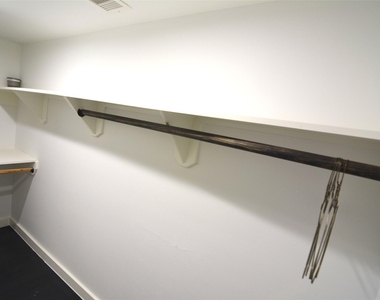 2438 Walcott Lane - Photo Thumbnail 10