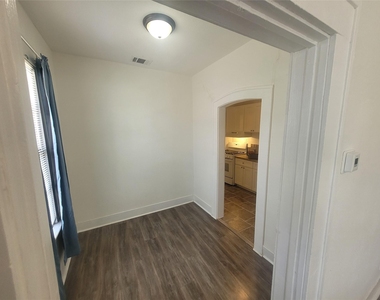 1415 Lombardy Street - Photo Thumbnail 3