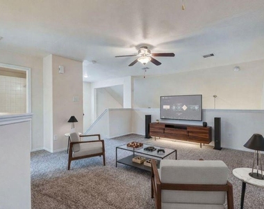 12246 Antilles Lane - Photo Thumbnail 4