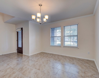 12246 Antilles Lane - Photo Thumbnail 7
