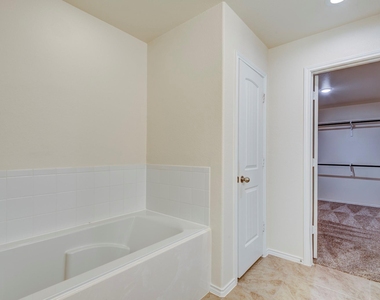 12246 Antilles Lane - Photo Thumbnail 25