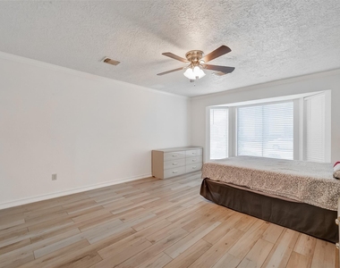 3435 Ashton Park Drive - Photo Thumbnail 24