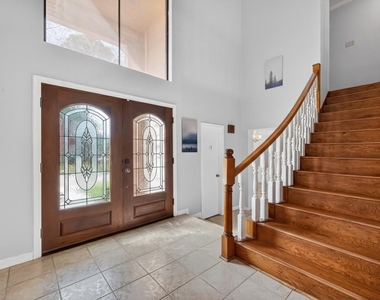 3435 Ashton Park Drive - Photo Thumbnail 5
