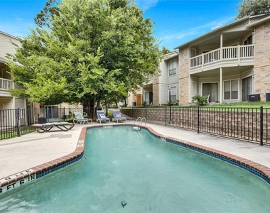 2450 Wickersham Lane - Photo Thumbnail 18