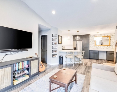 2450 Wickersham Lane - Photo Thumbnail 3