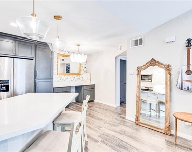 2450 Wickersham Lane - Photo Thumbnail 4