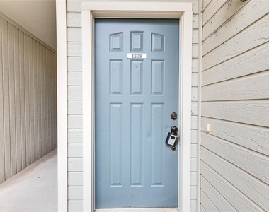 2450 Wickersham Lane - Photo Thumbnail 16