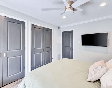 2450 Wickersham Lane - Photo Thumbnail 10