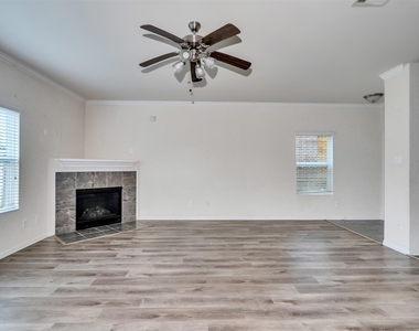 12215 Zenith Ridge Way - Photo Thumbnail 8