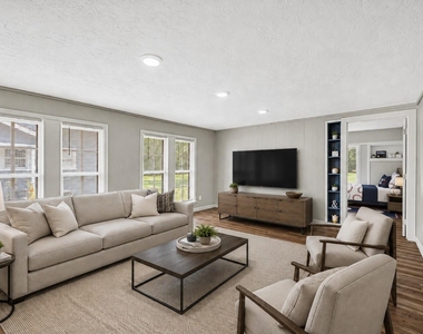 4568 Dunnam Road - Photo Thumbnail 8