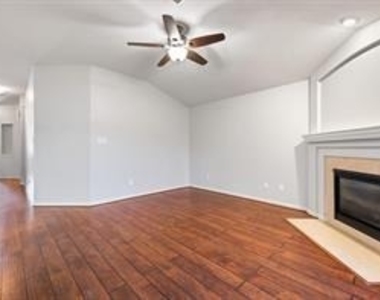 14614 Gearen Court - Photo Thumbnail 6